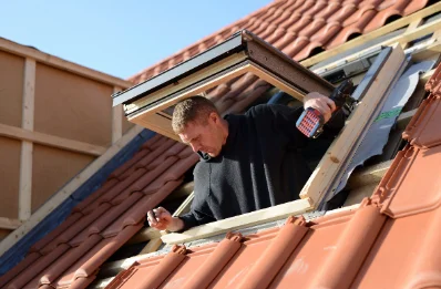 Pose de fenêtres de toit Velux à Livernon